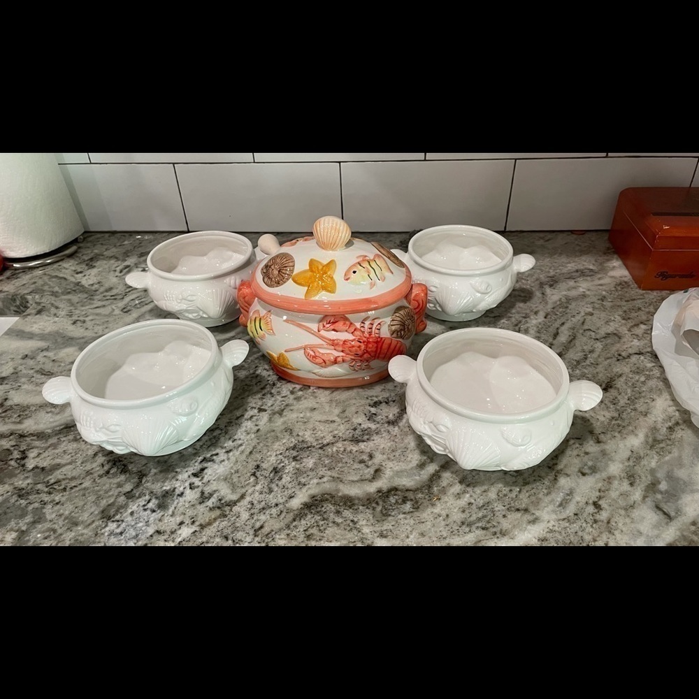 Lobster bisque Chowder soup set